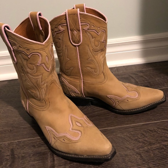 Cowboy Boots - Picture 1 of 4